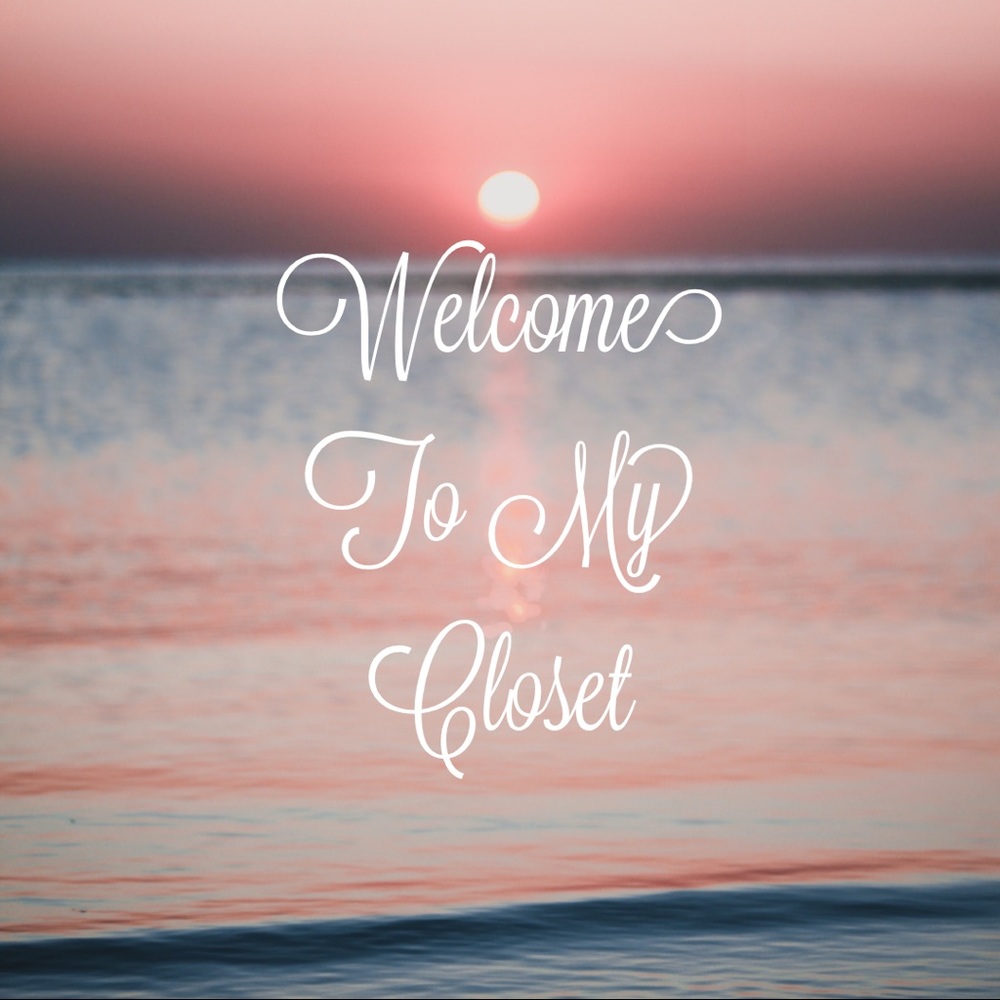 🤗WELCOME TO MY CLOSET🤗